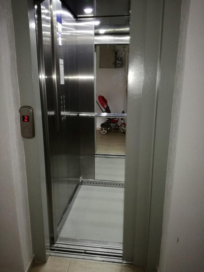 White Luxury Apartment Nagyszeben Kültér fotó