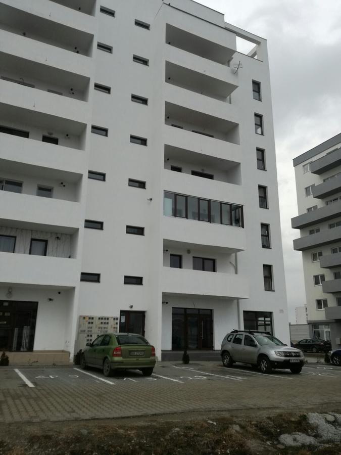 White Luxury Apartment Nagyszeben Kültér fotó