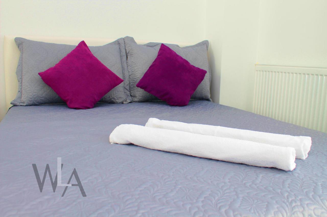 White Luxury Apartment Nagyszeben Kültér fotó